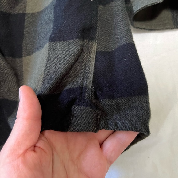Tilly green and black flannel - Picture 3 of 5
